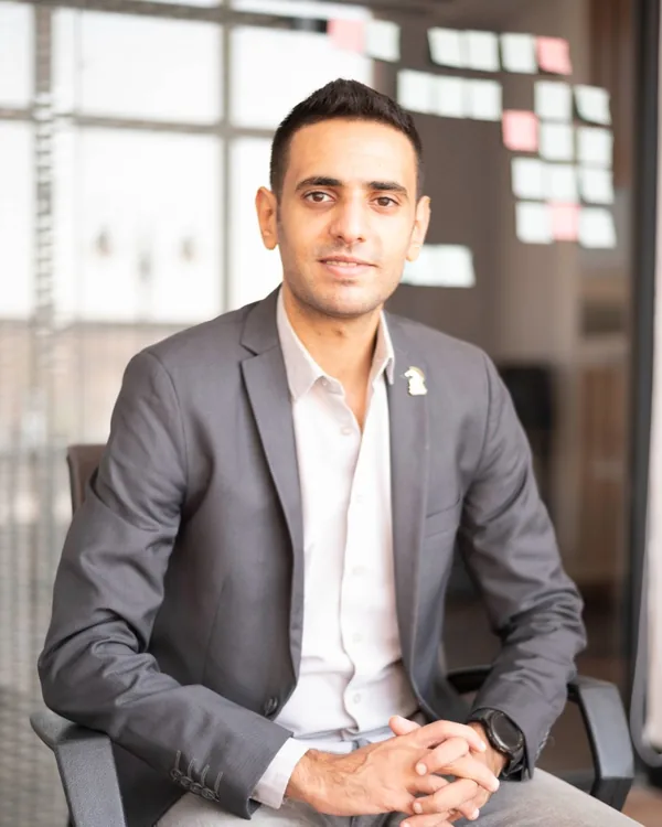 أحمد فارس