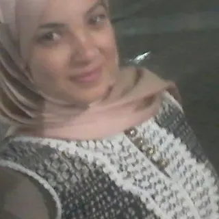 أسماء فراج